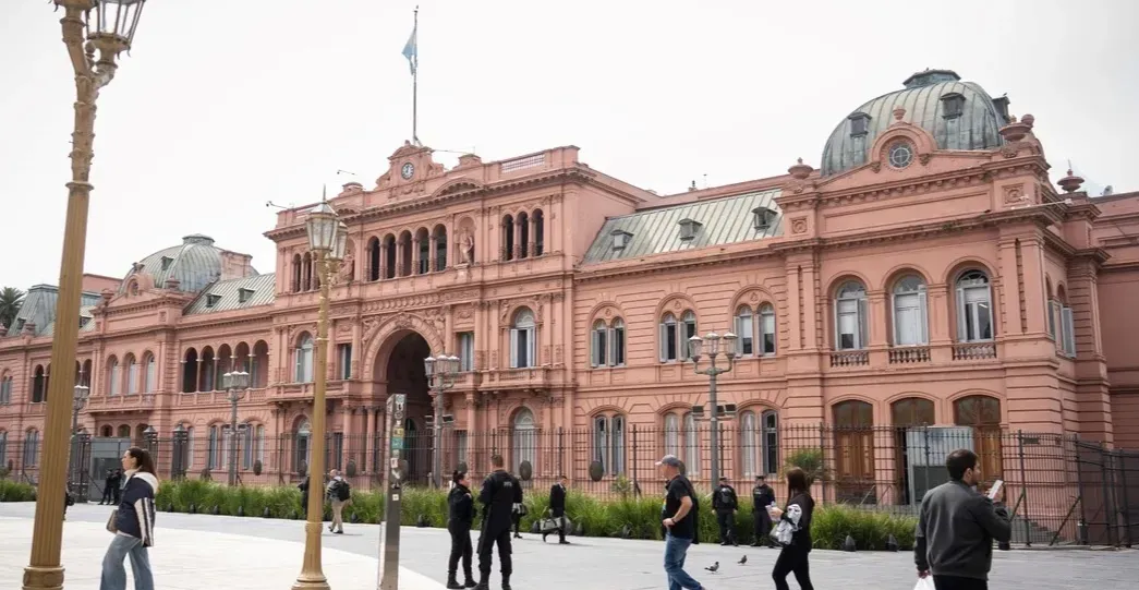 El Gobierno da marcha atrás y reabre la Casa Rosada a la prensa tras una semana de veto inédito