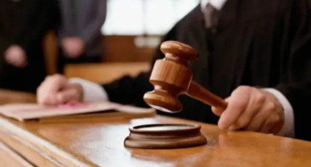 Histórico fallo en Santa Fe: destituyeron al juez Fabio Della Siega por falta de perspectiva de género