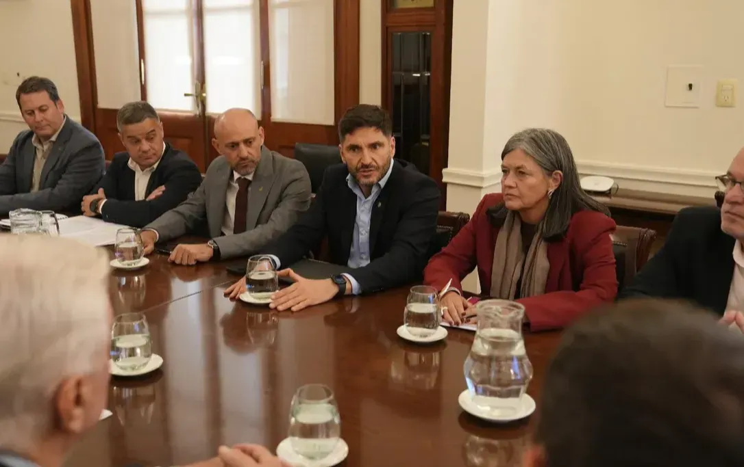 Puerto de Santa Fe: El Gobierno acelera la licitación de la terminal de contenedores